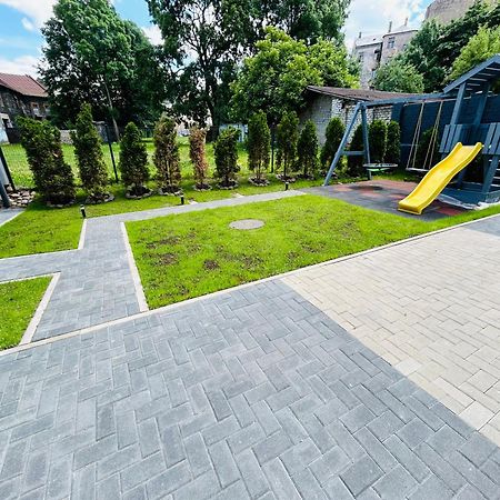 The Right Coast Apartment With Free Private Parking Рига Екстериор снимка